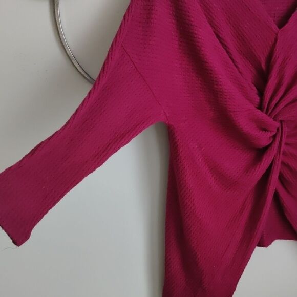 NWOT 1.state Red twist top - Picture 2 of 7